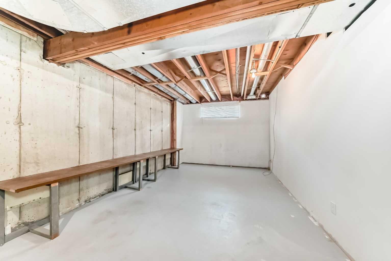 16 Edenwold Green NW