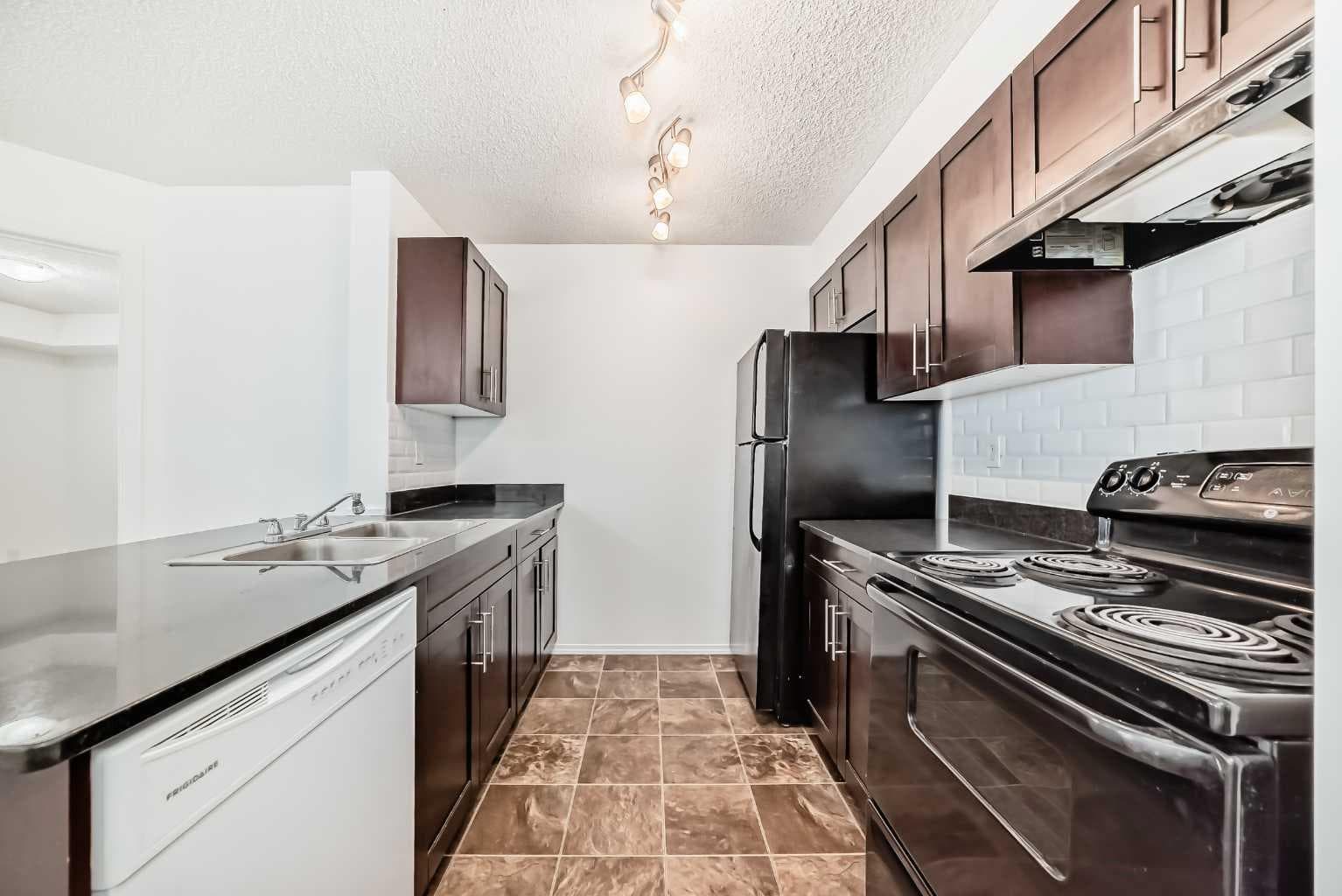 111, 195 Kincora Glen Road NW