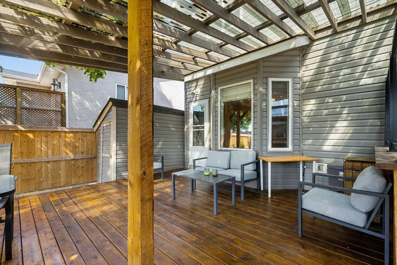 232 Harvest Glen Place NE