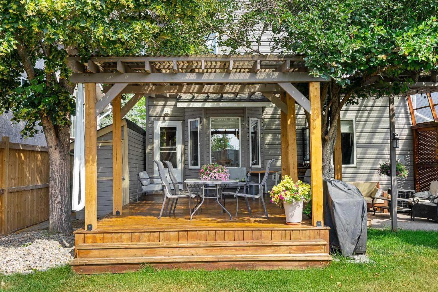 232 Harvest Glen Place NE