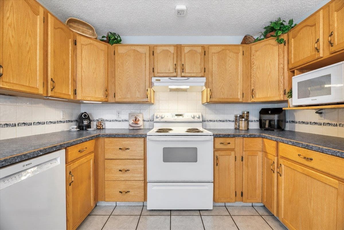 168 Midpark Gardens SE