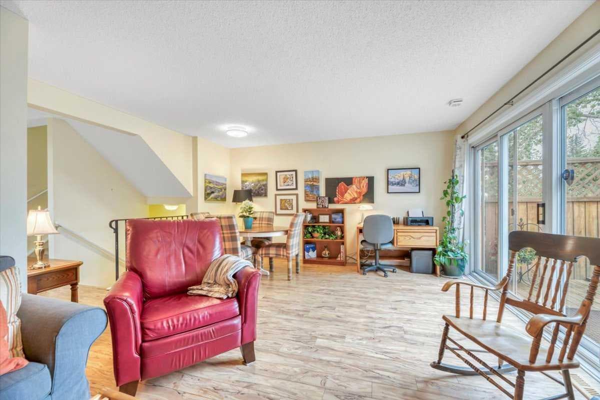 168 Midpark Gardens SE