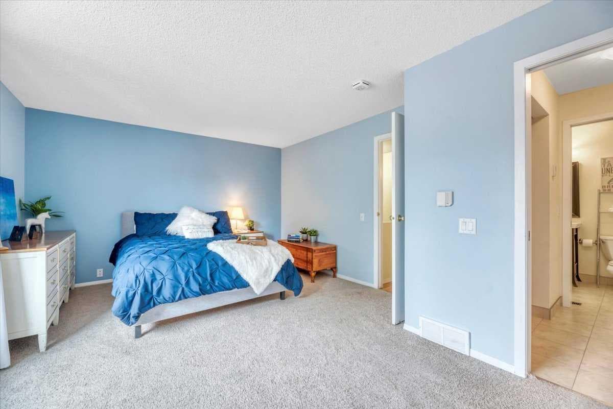 168 Midpark Gardens SE
