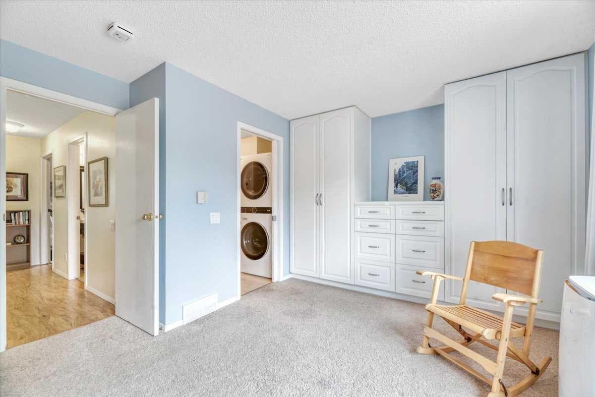 168 Midpark Gardens SE