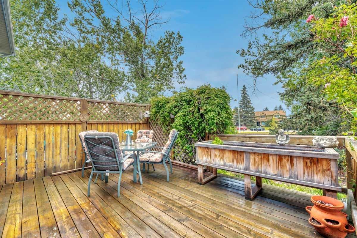 168 Midpark Gardens SE