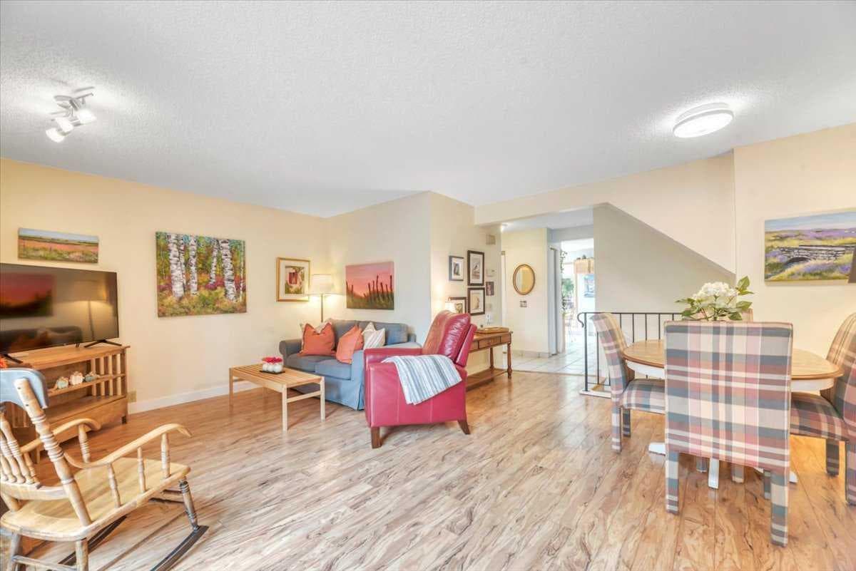 168 Midpark Gardens SE