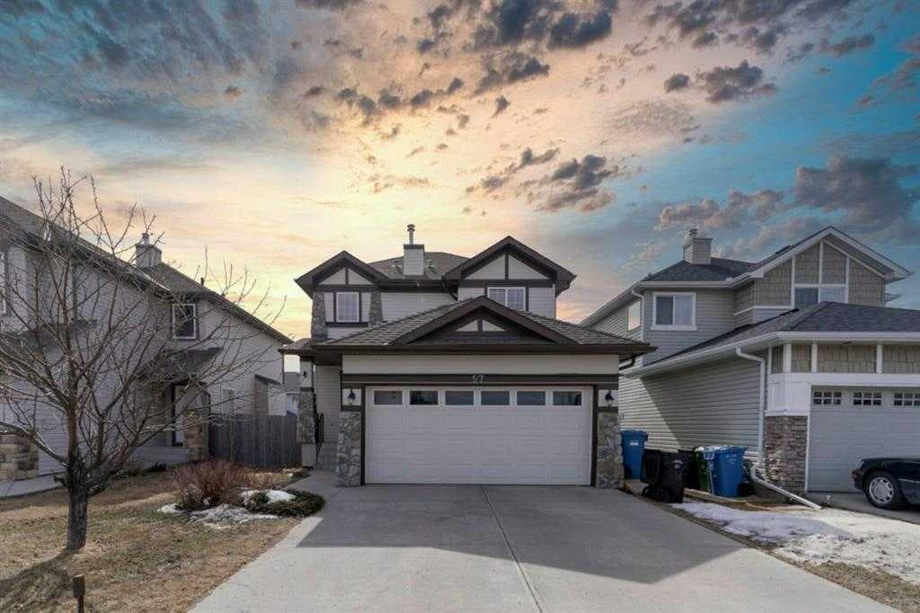 57 Royal Birch Crescent NW