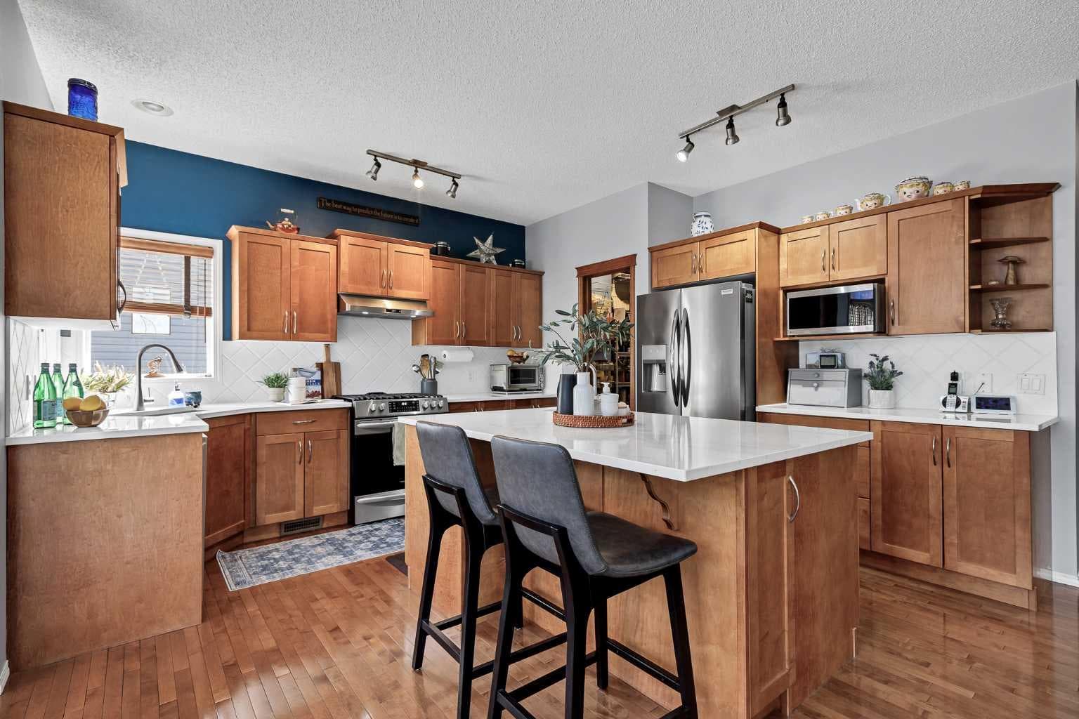 402 Fairways Mews NW