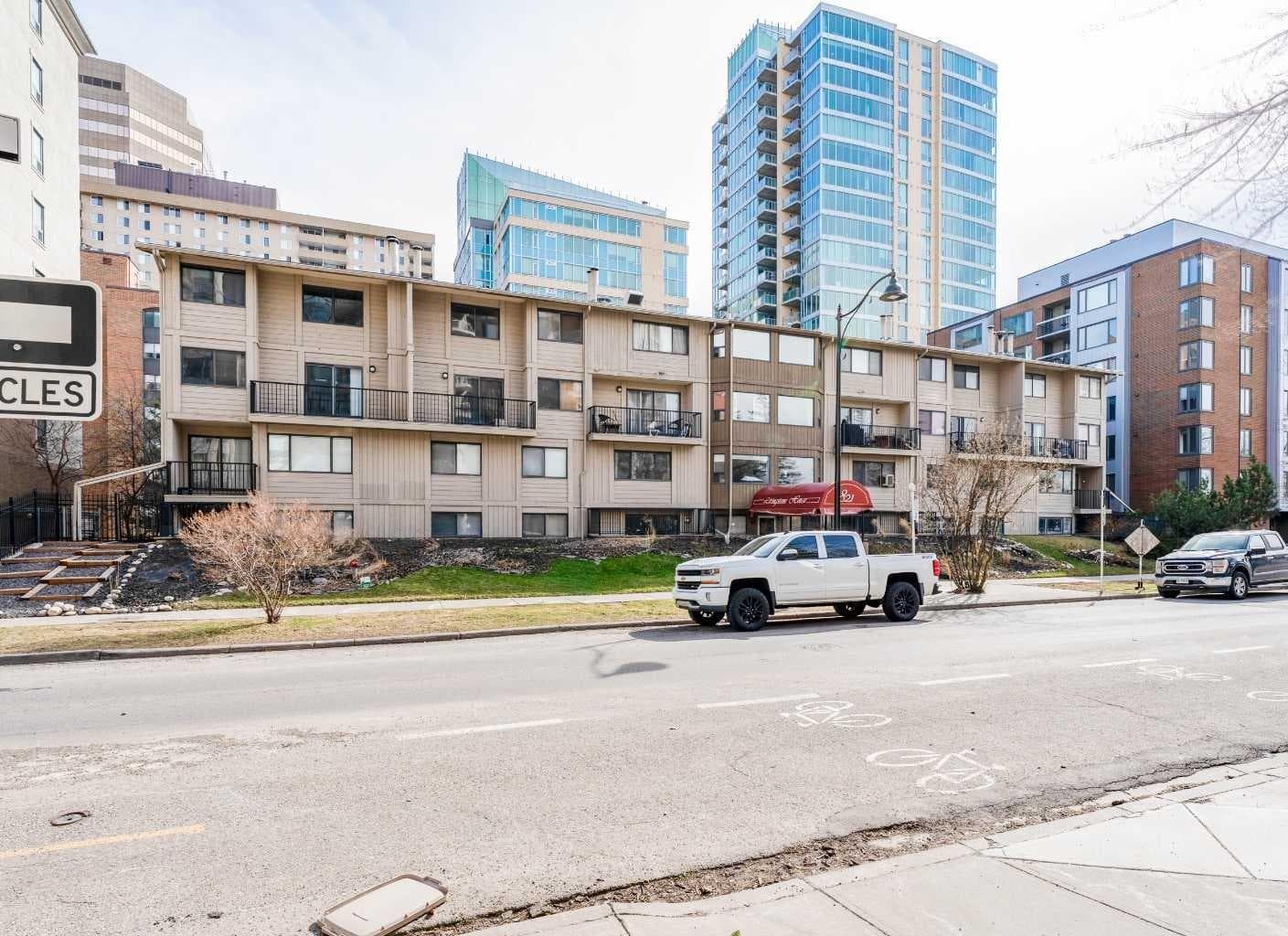31, 821 3 Avenue SW