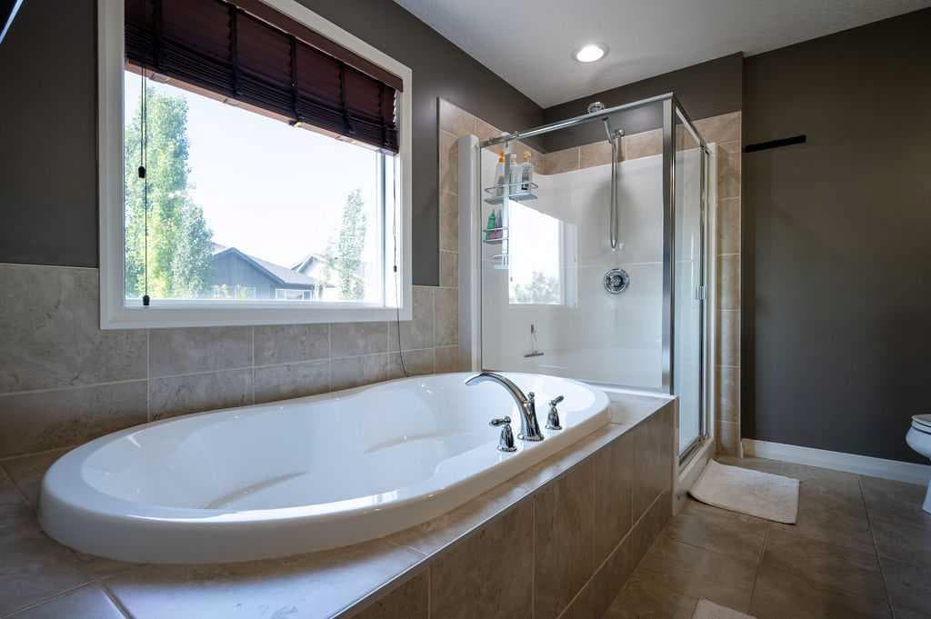21 Chaparral Valley Court SE