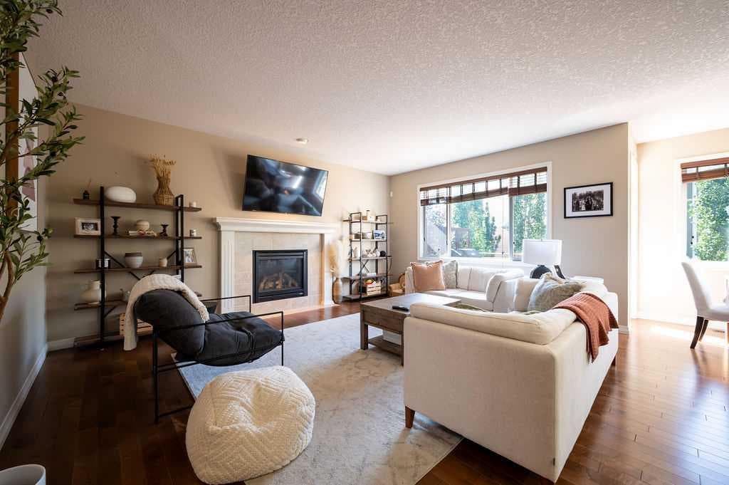 21 Chaparral Valley Court SE