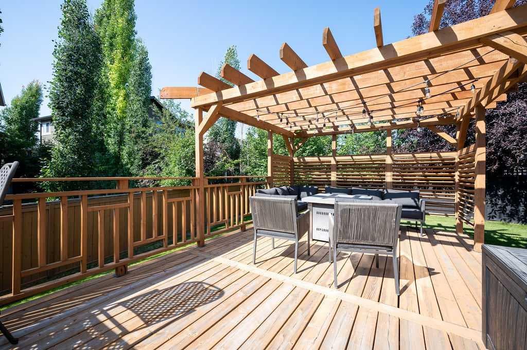 21 Chaparral Valley Court SE