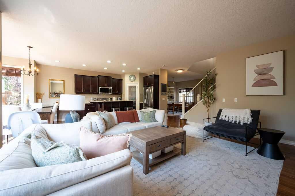 21 Chaparral Valley Court SE