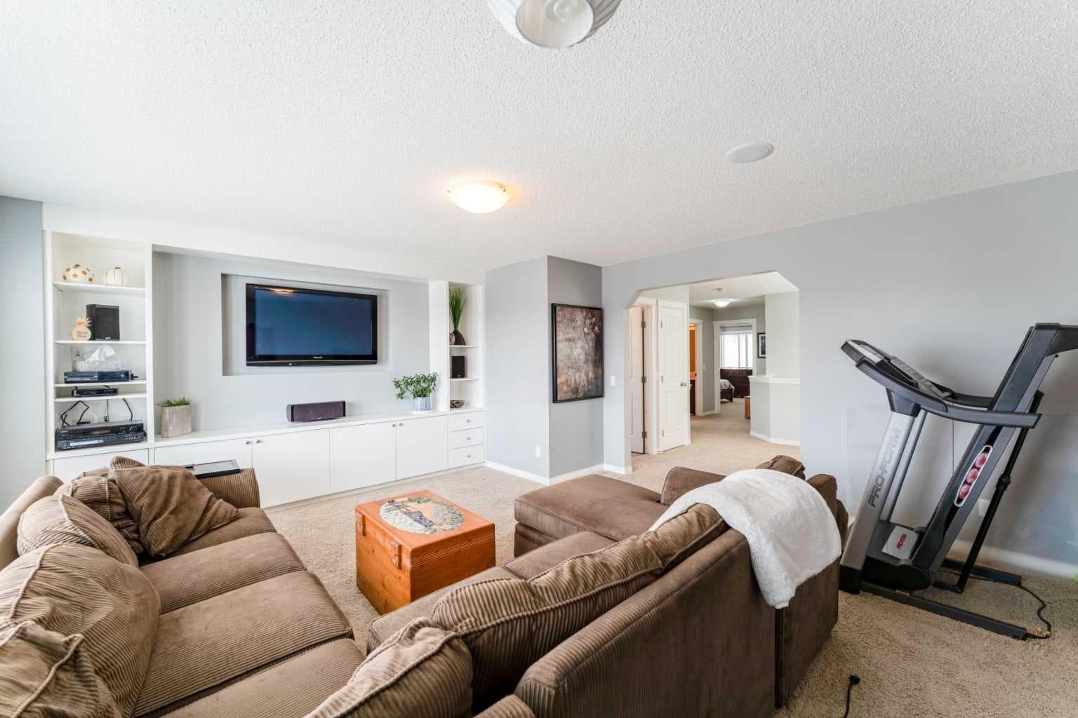 47 Panatella Bay NW
