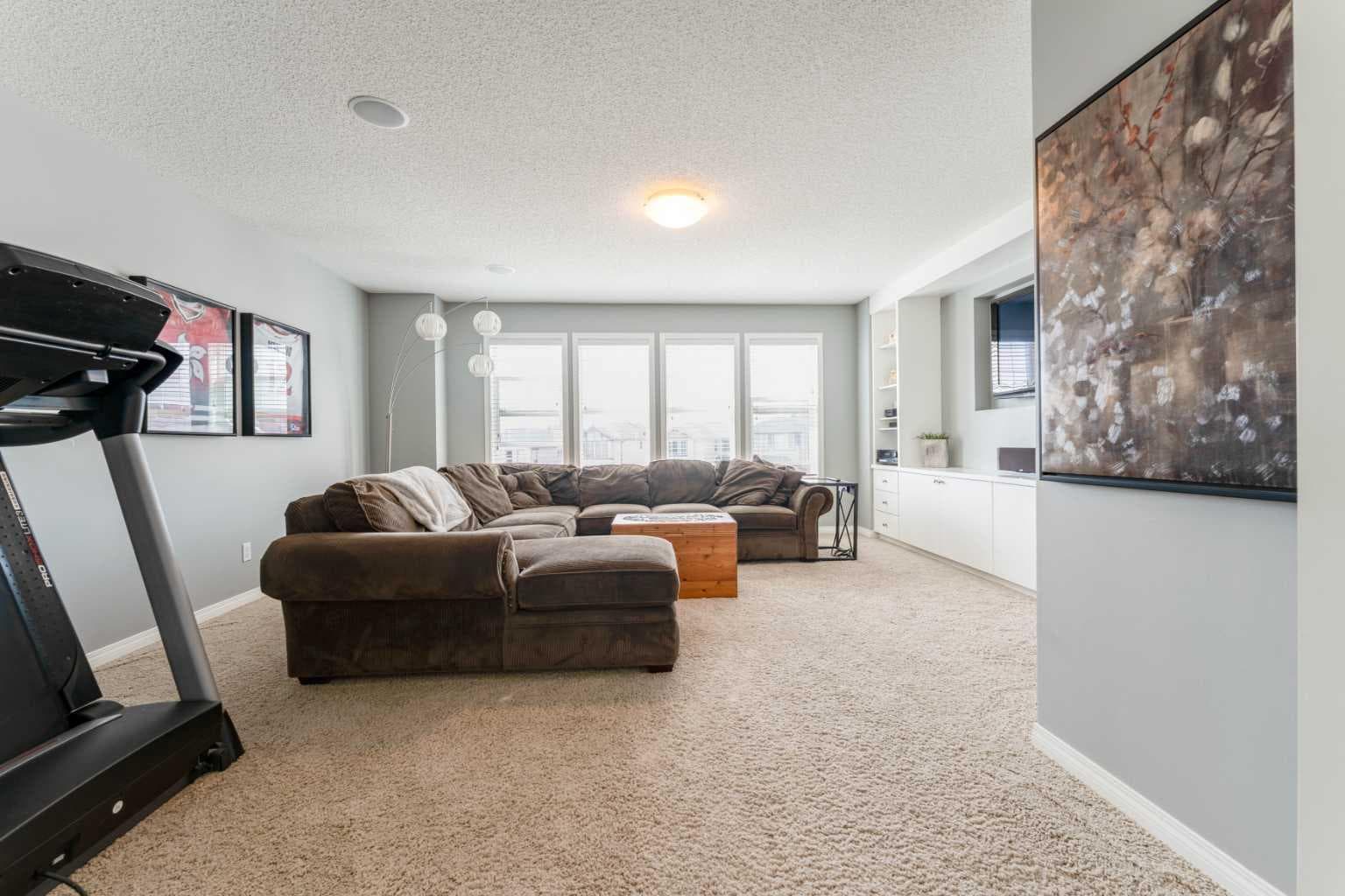 47 Panatella Bay NW