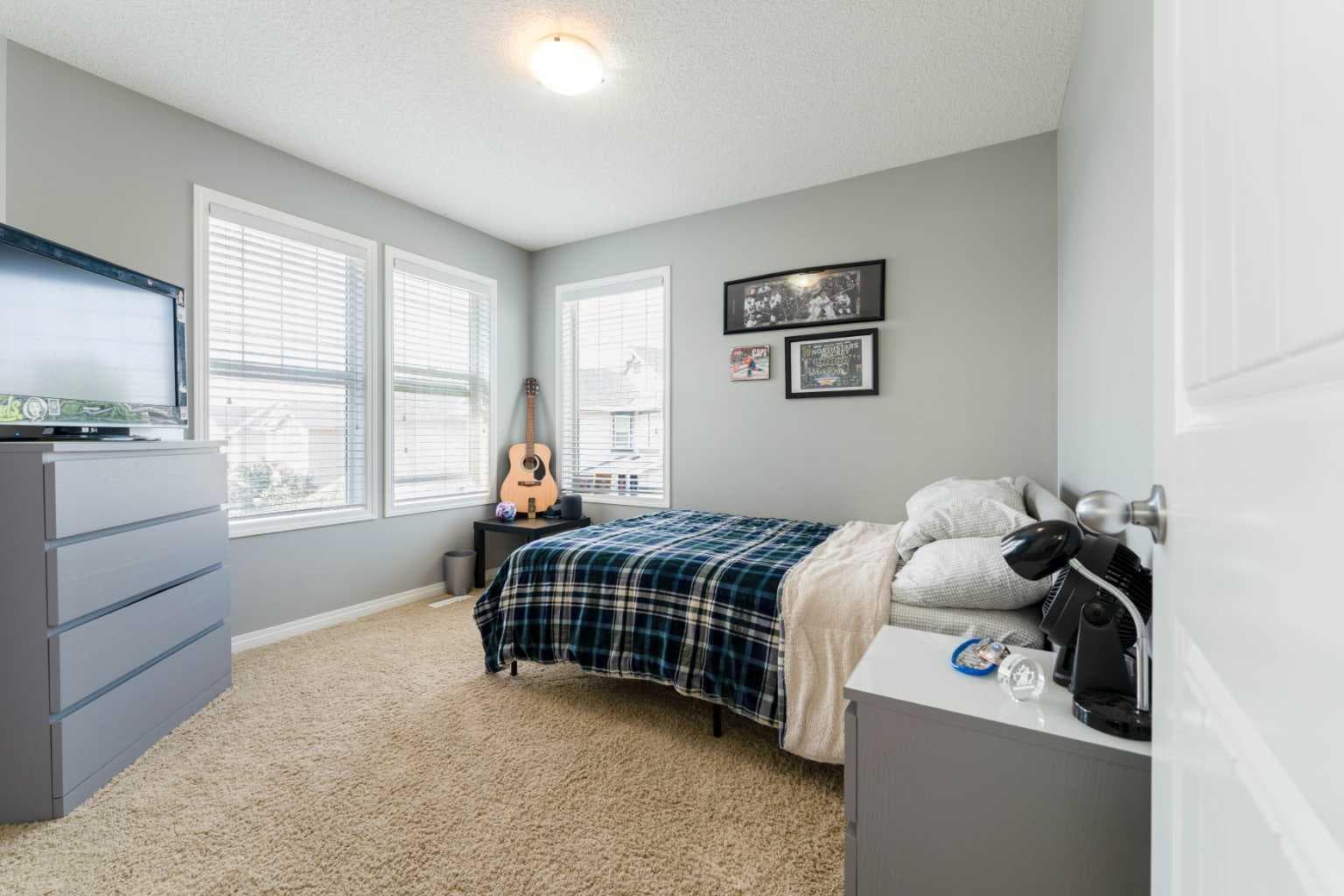 47 Panatella Bay NW