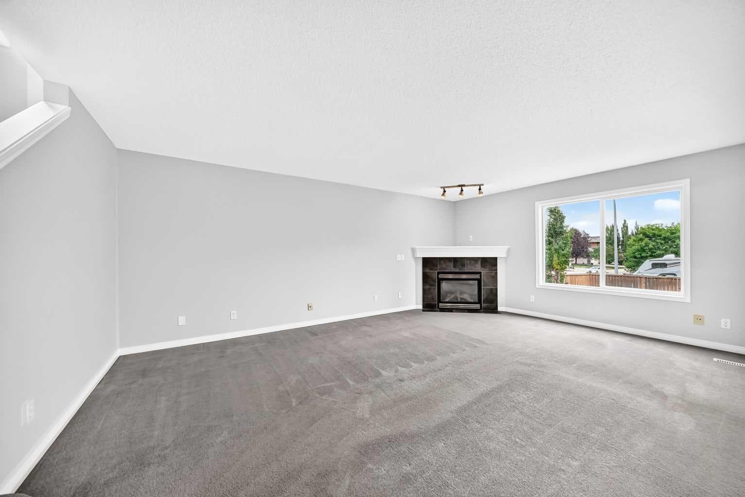 171 Oakmere Green 