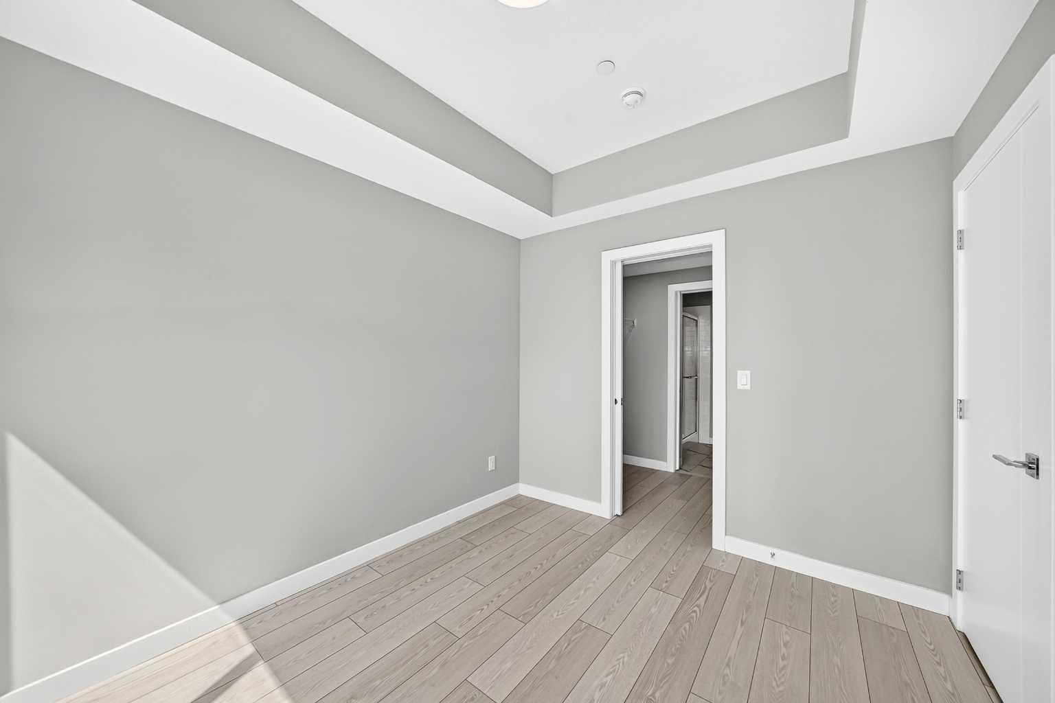 2110, 6 Merganser Drive W