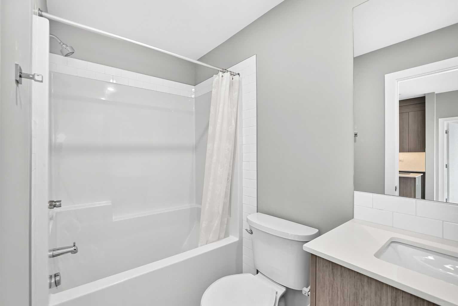 2110, 6 Merganser Drive W