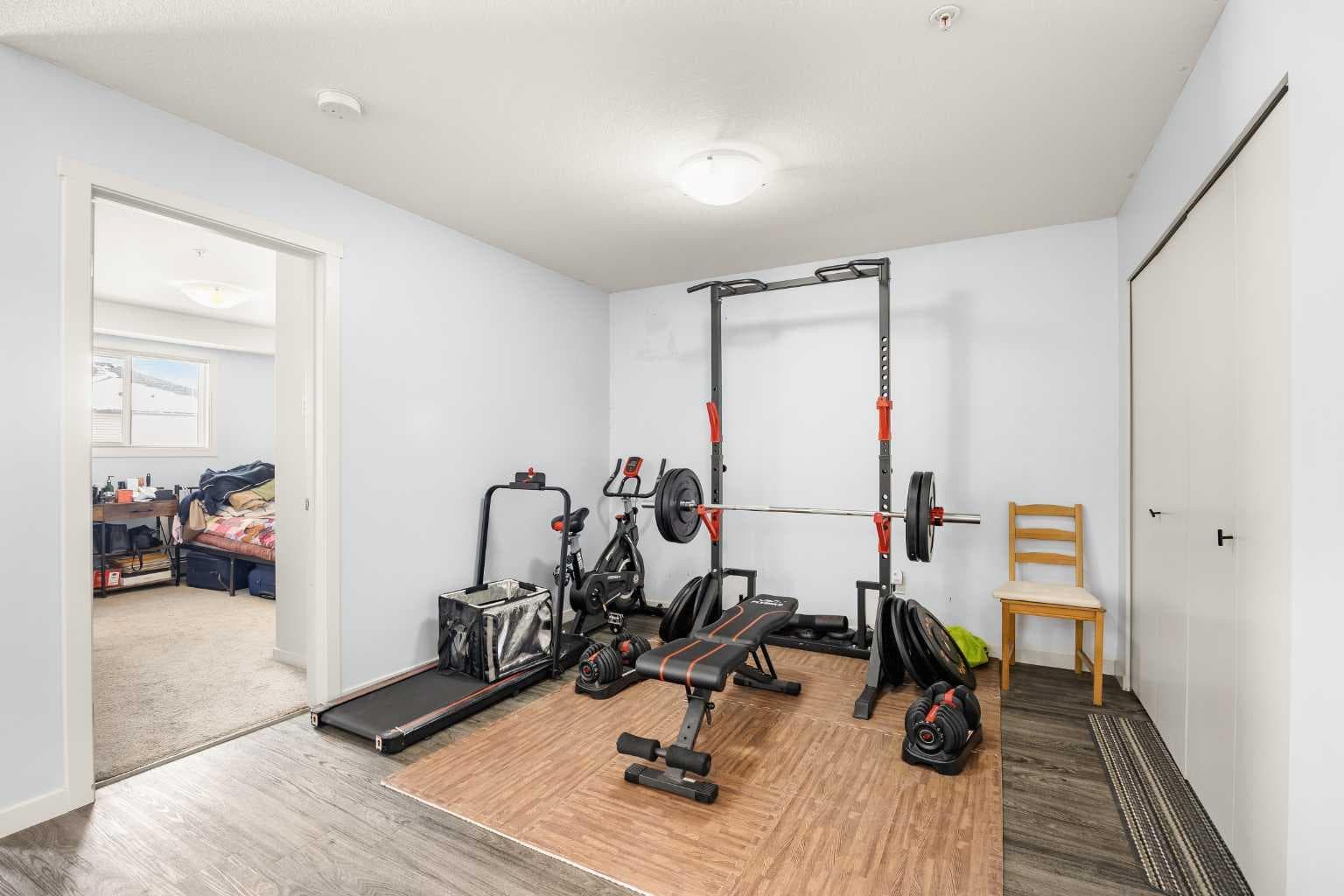 2210, 181 Skyview Ranch Manor NE