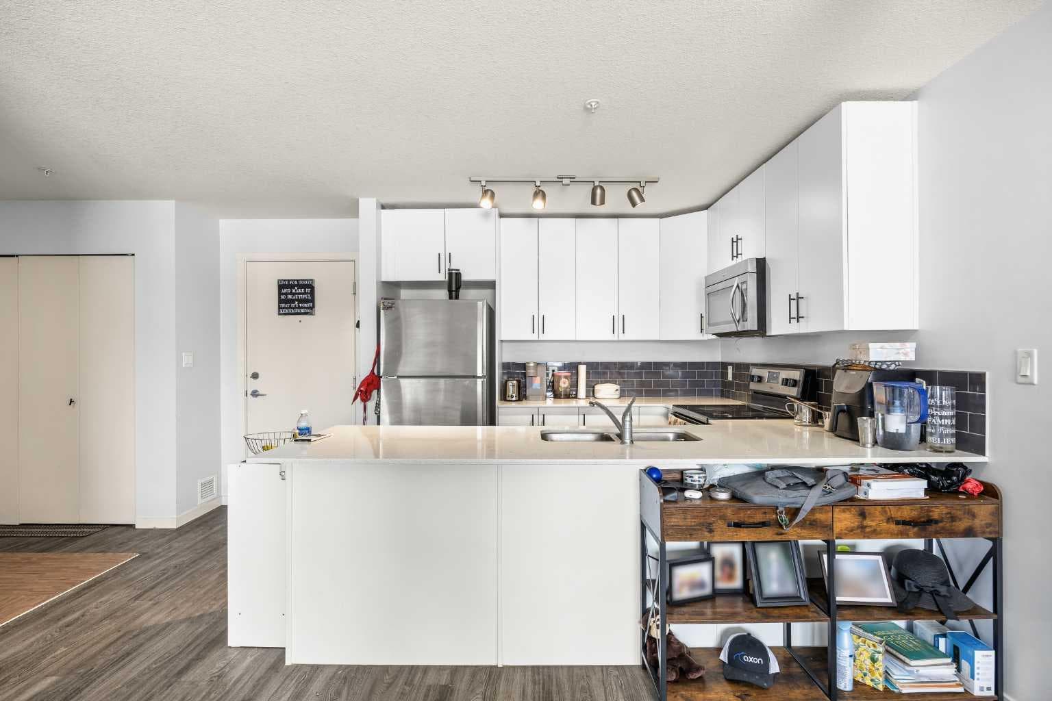 2210, 181 Skyview Ranch Manor NE