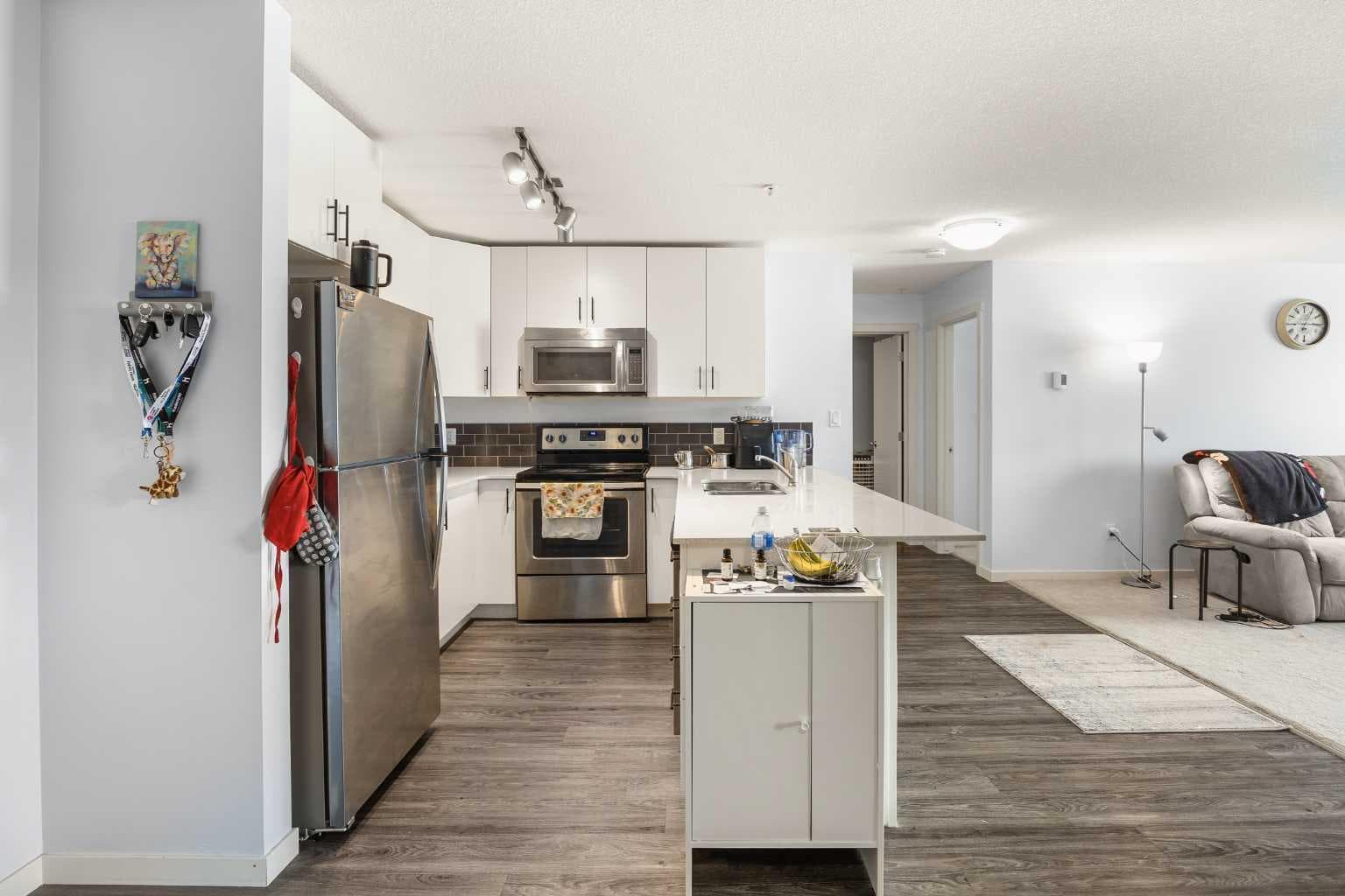 2210, 181 Skyview Ranch Manor NE