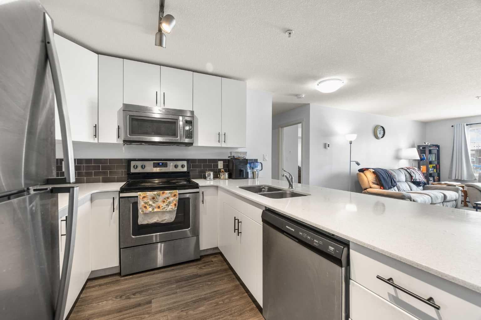 2210, 181 Skyview Ranch Manor NE