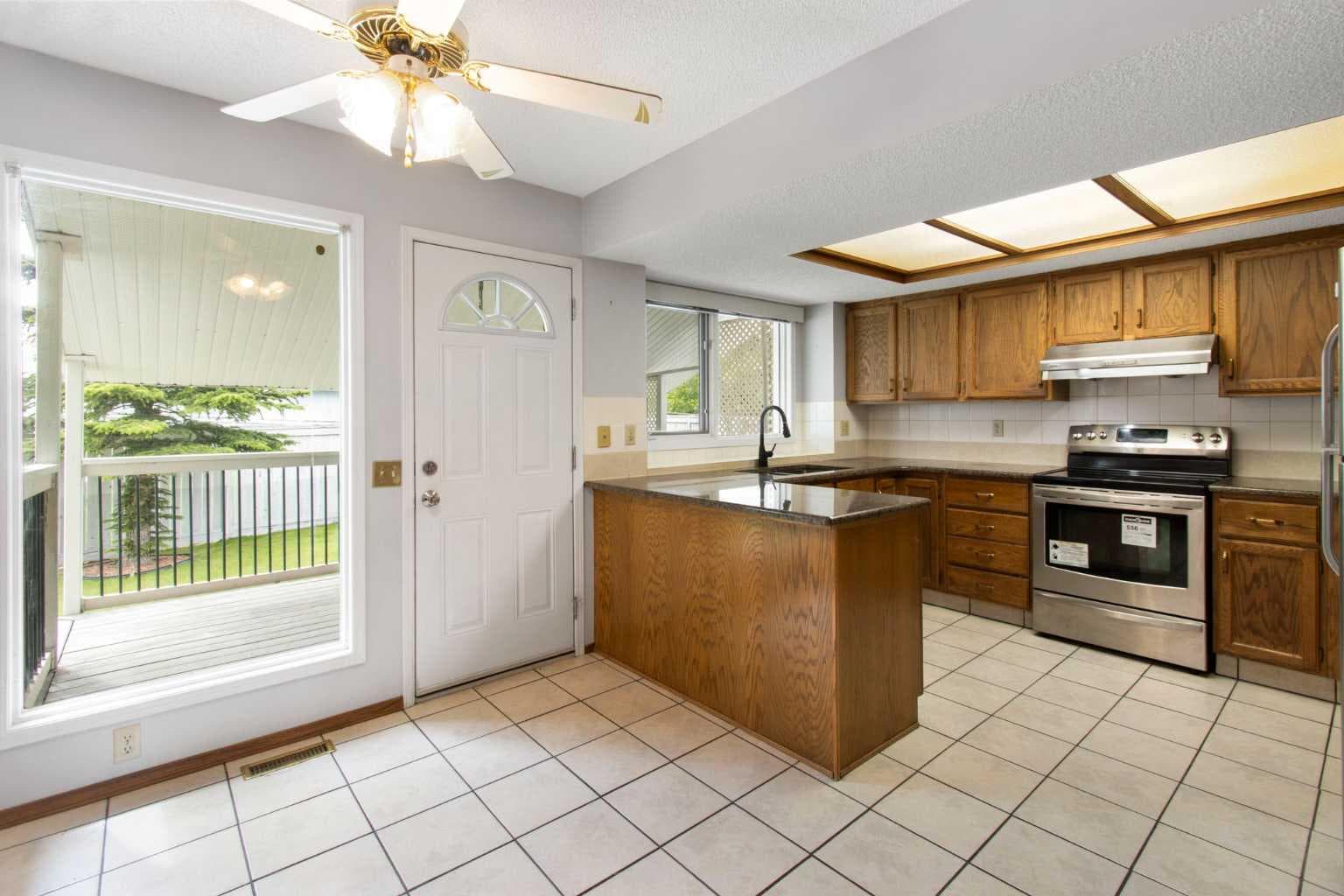 32 Del Rio Place NE