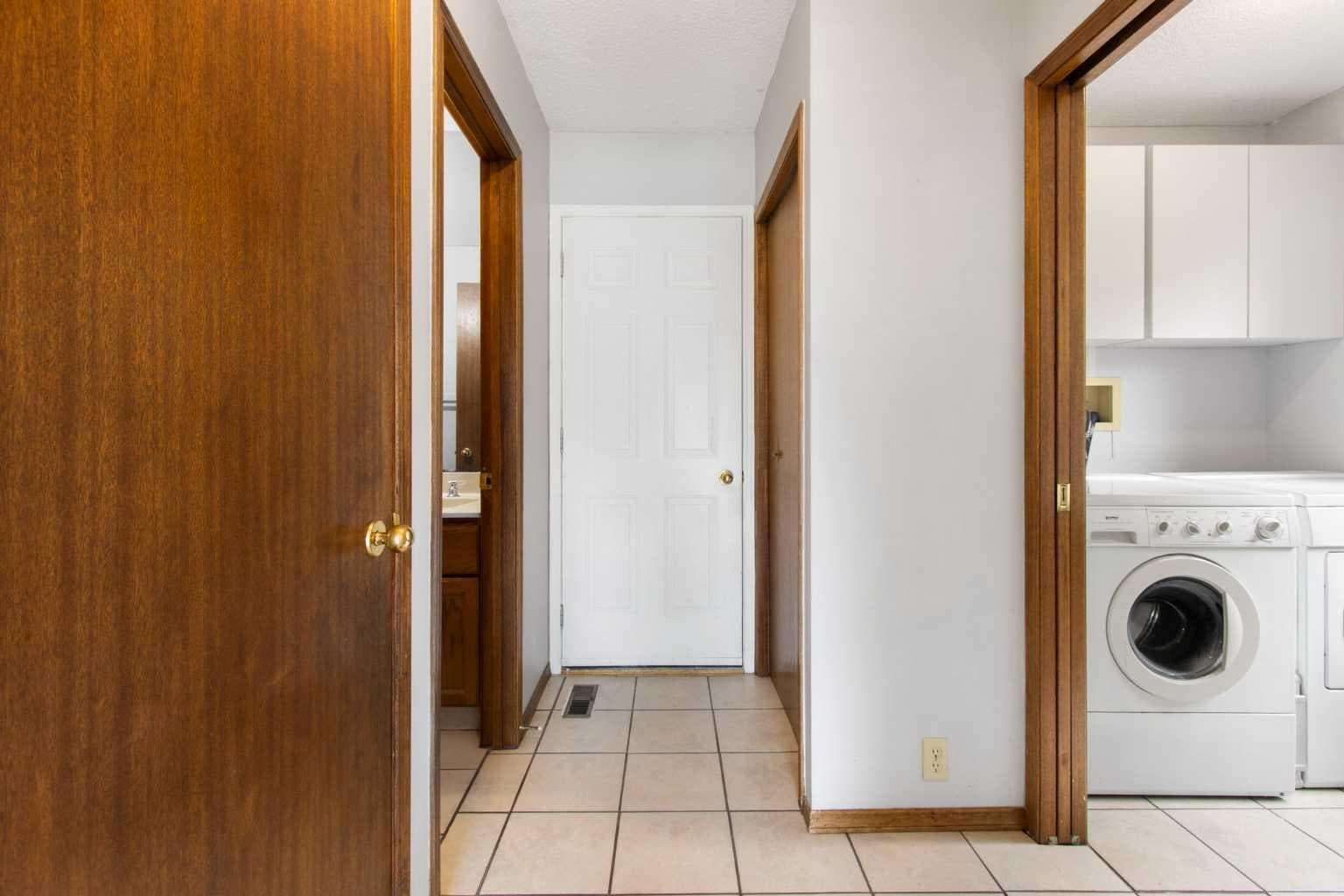 32 Del Rio Place NE