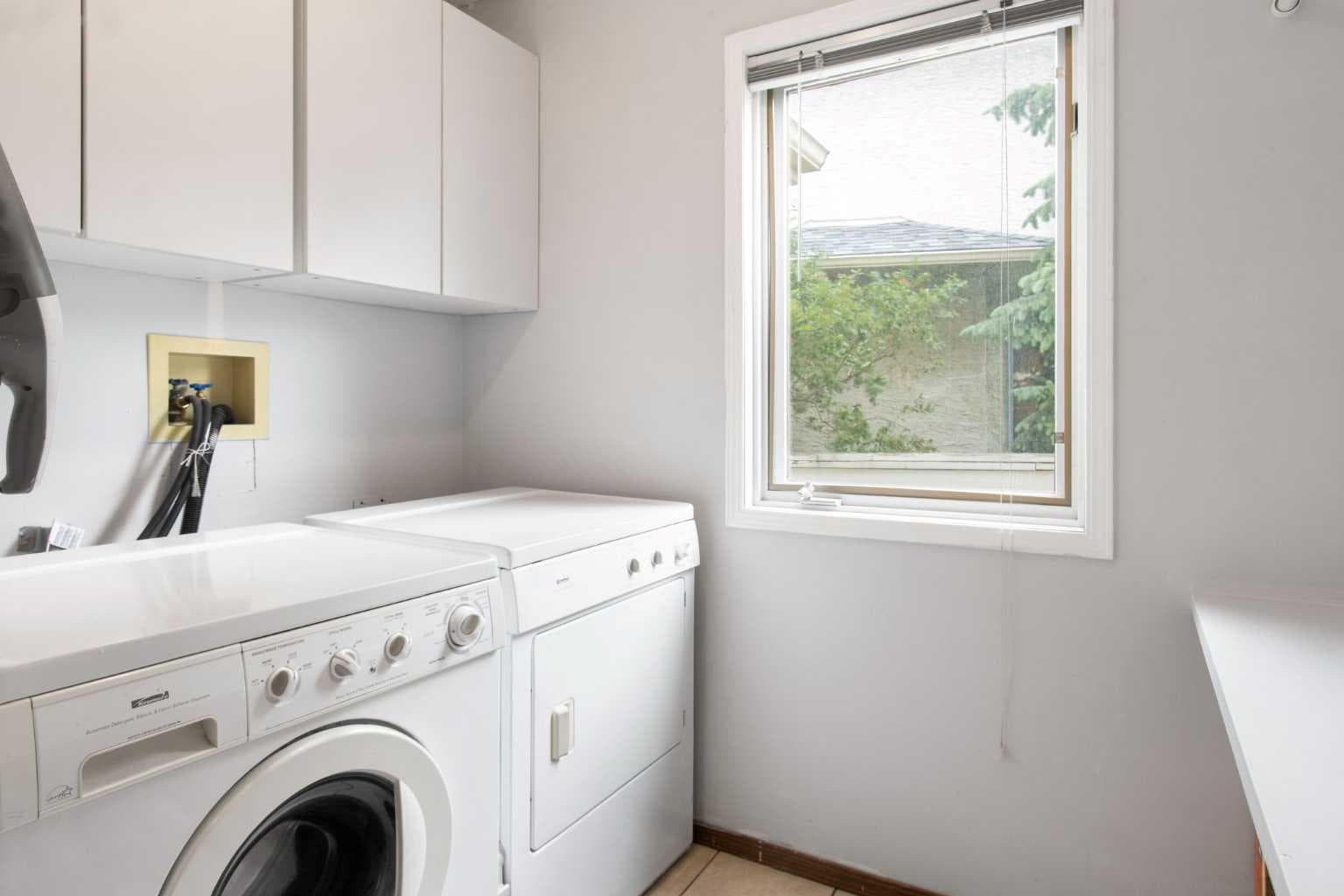 32 Del Rio Place NE