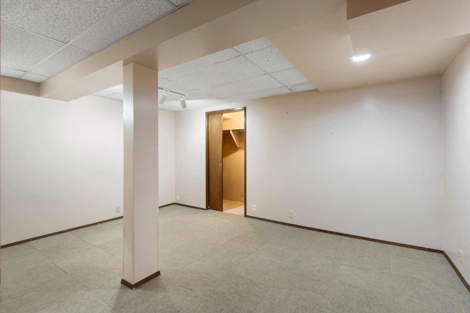 32 Del Rio Place NE