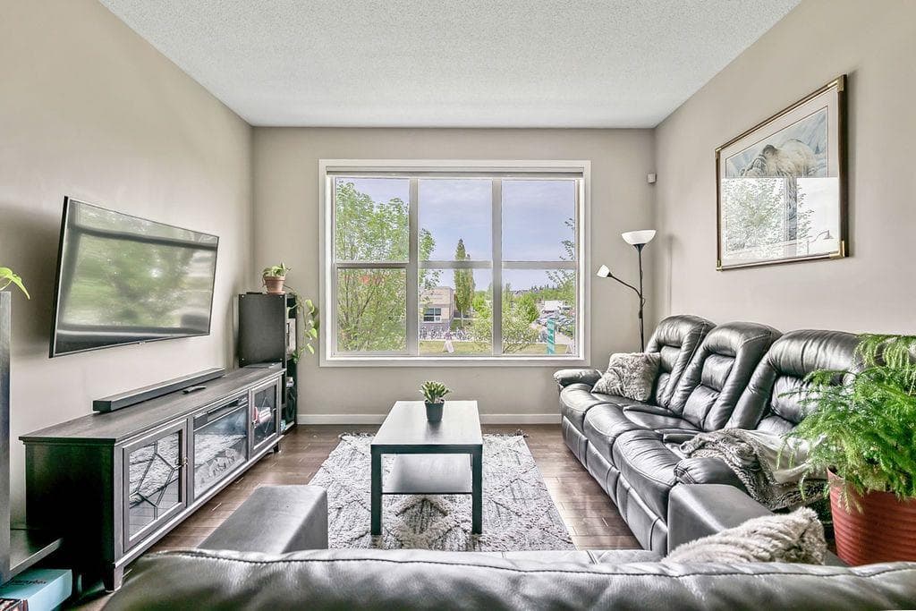 1410, 10 Auburn Bay Avenue SE
