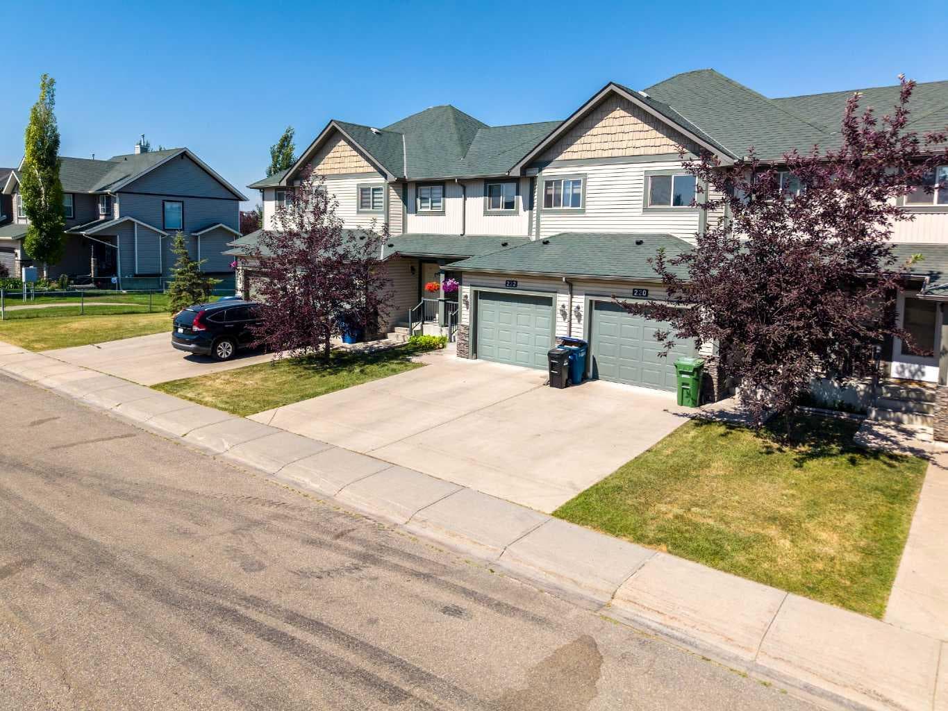 222 Bayside Point SW