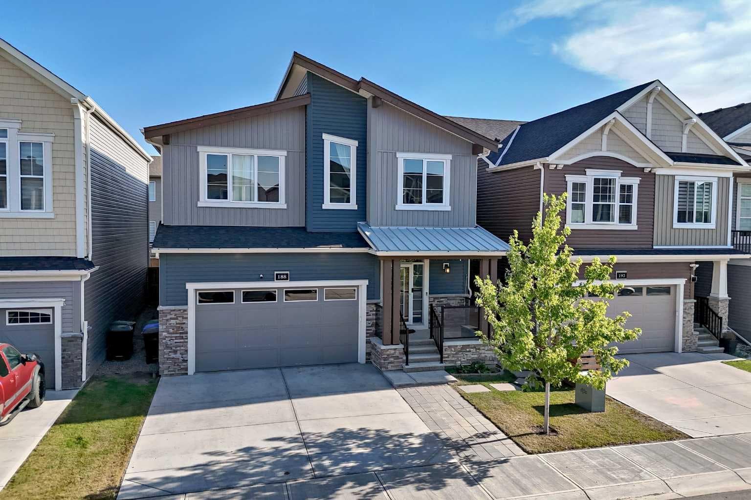 188 Carrington Crescent NW