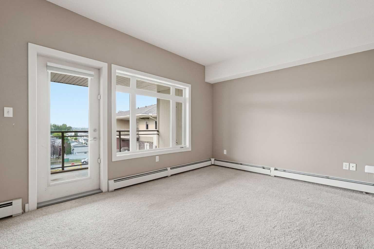 441, 11 Millrise Drive SW