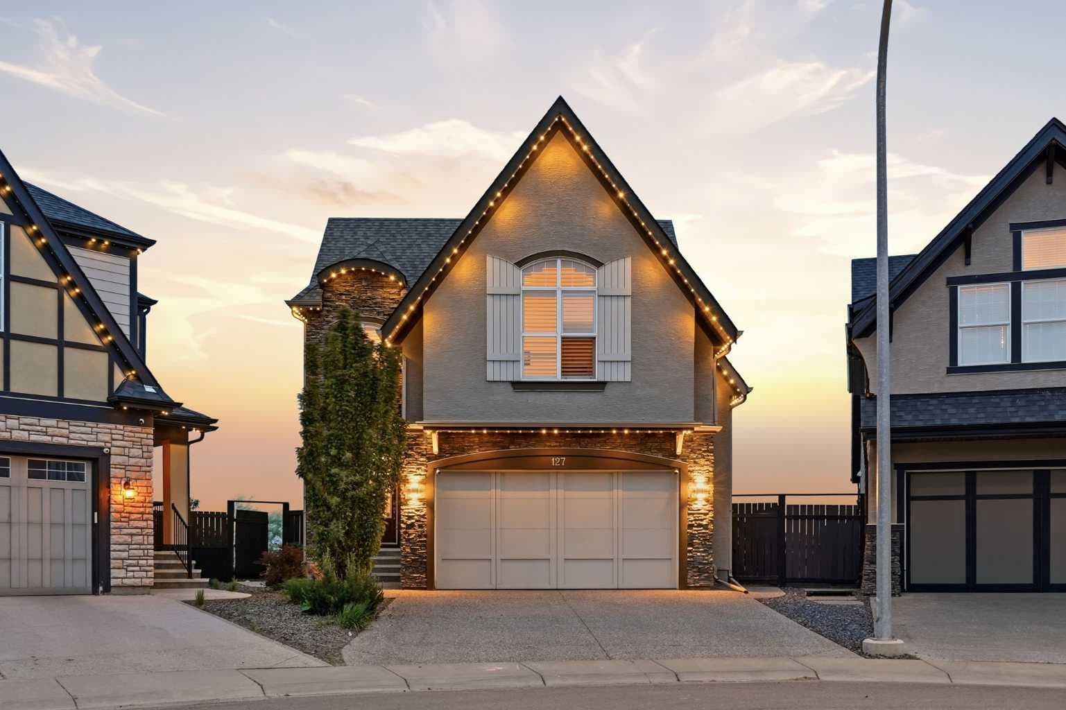 127 Marquis Grove SE