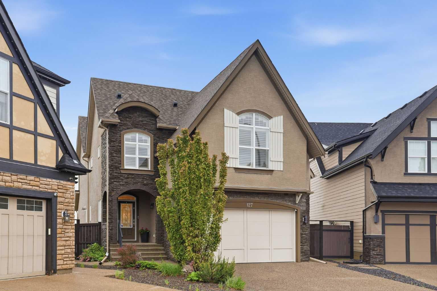127 Marquis Grove SE