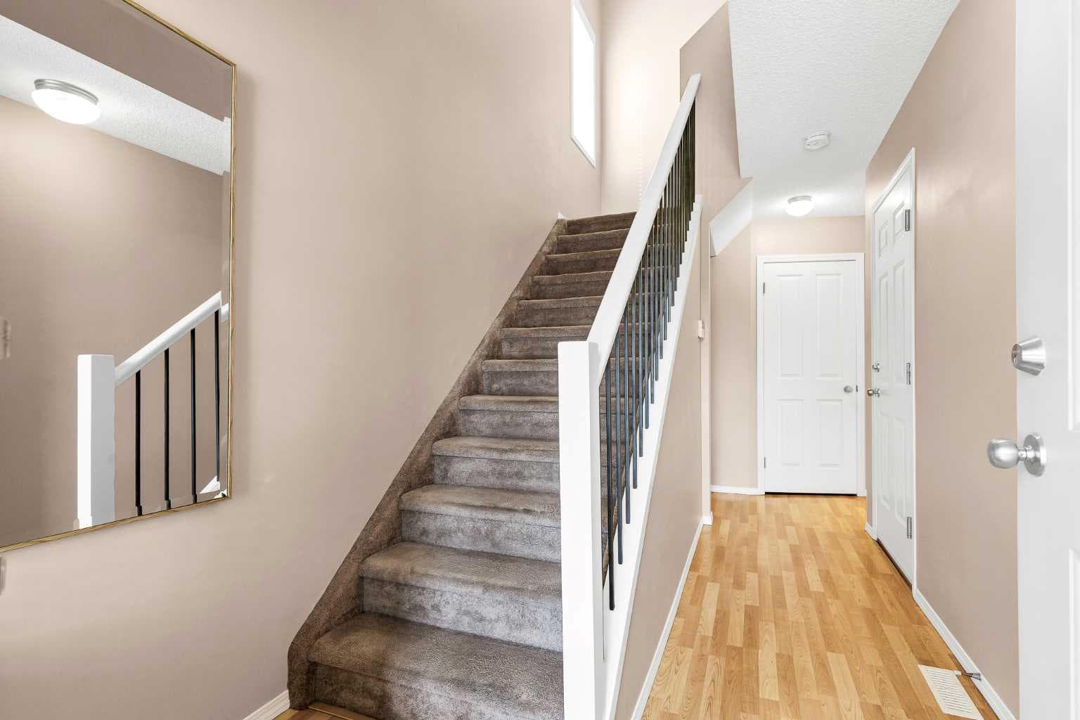 17 Country Village Circle NE