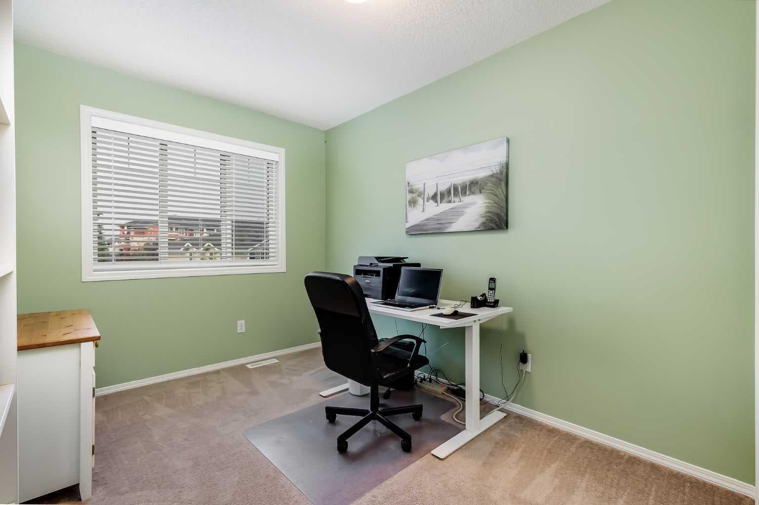 17 Country Village Circle NE