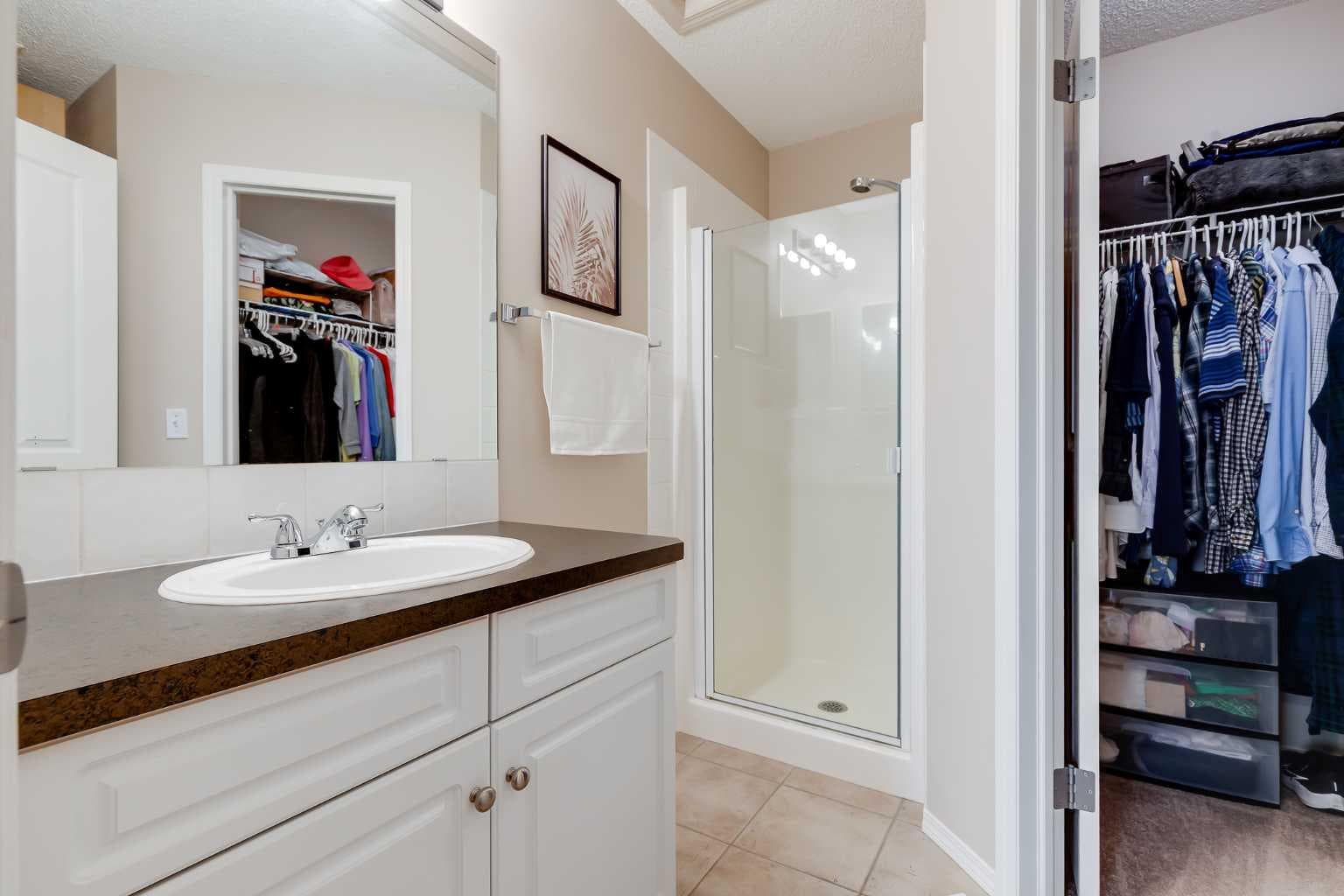 17 Country Village Circle NE