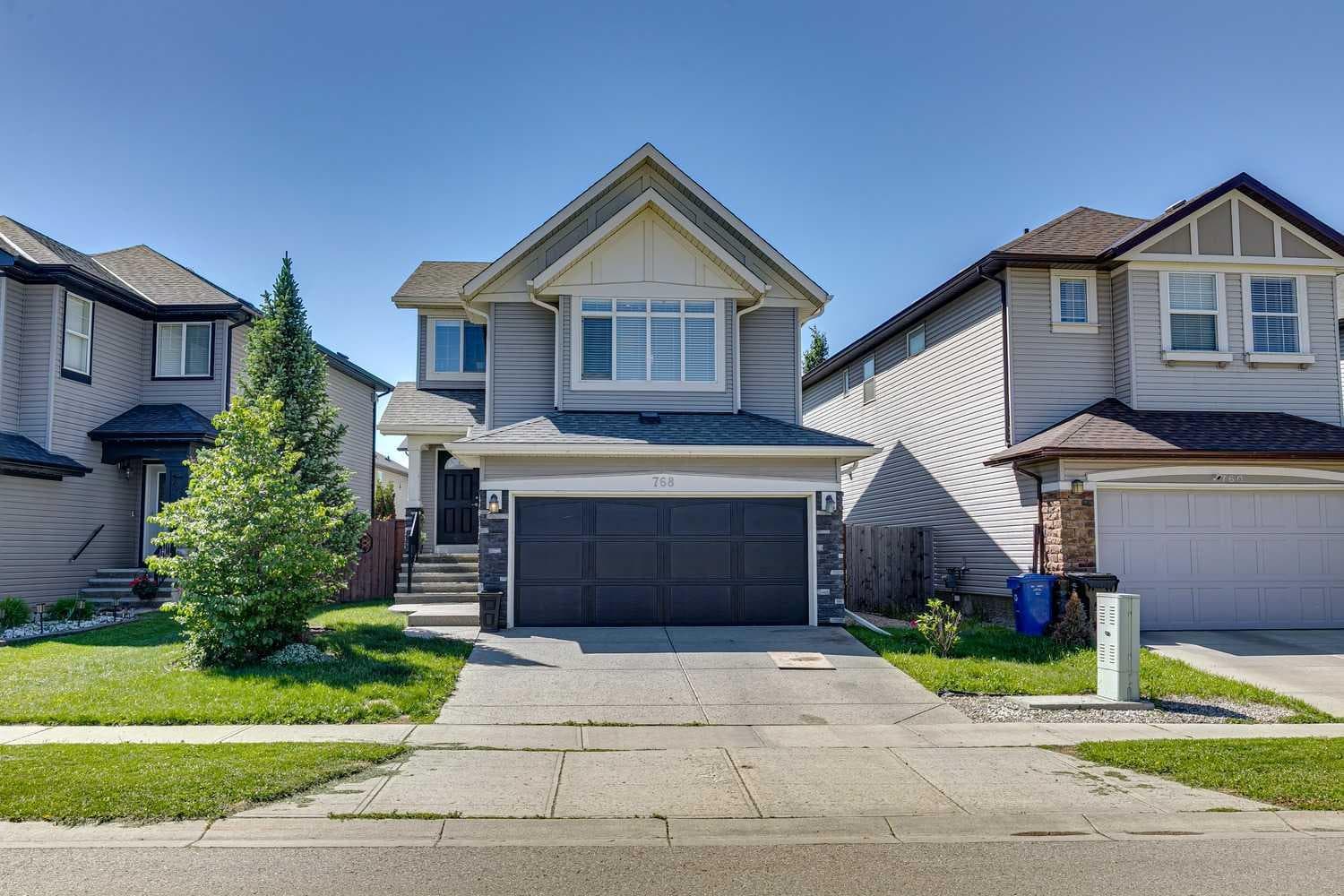 768 New Brighton Drive SE