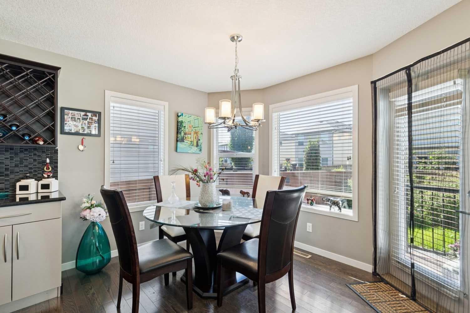 768 New Brighton Drive SE