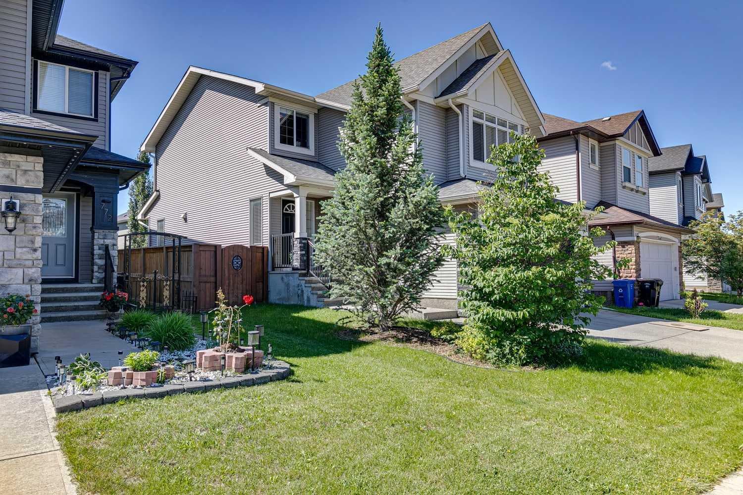 768 New Brighton Drive SE
