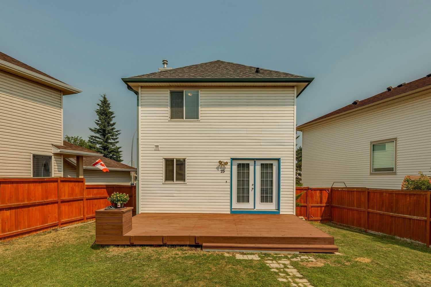 25 Coville Gardens NE