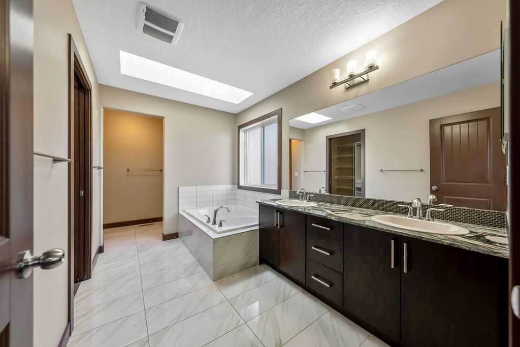 183 Cranford Green SE