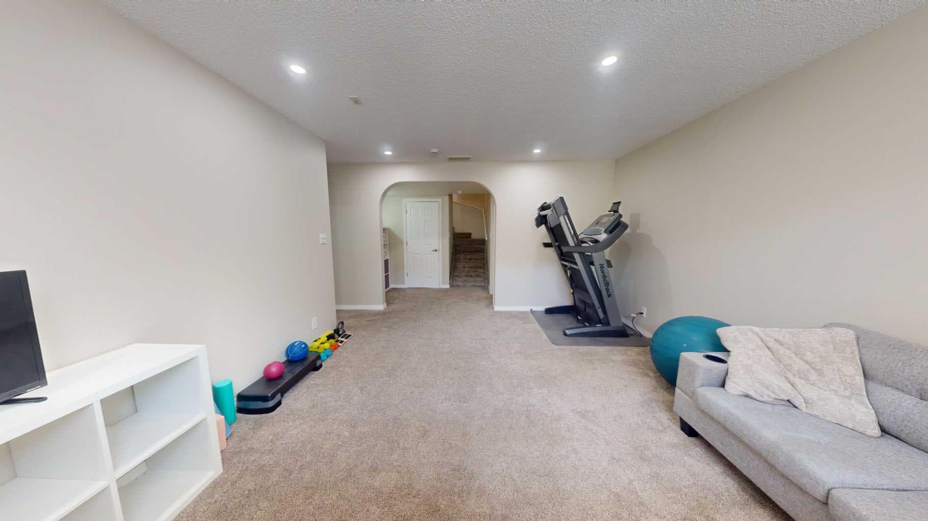 47 Chapman Circle SE