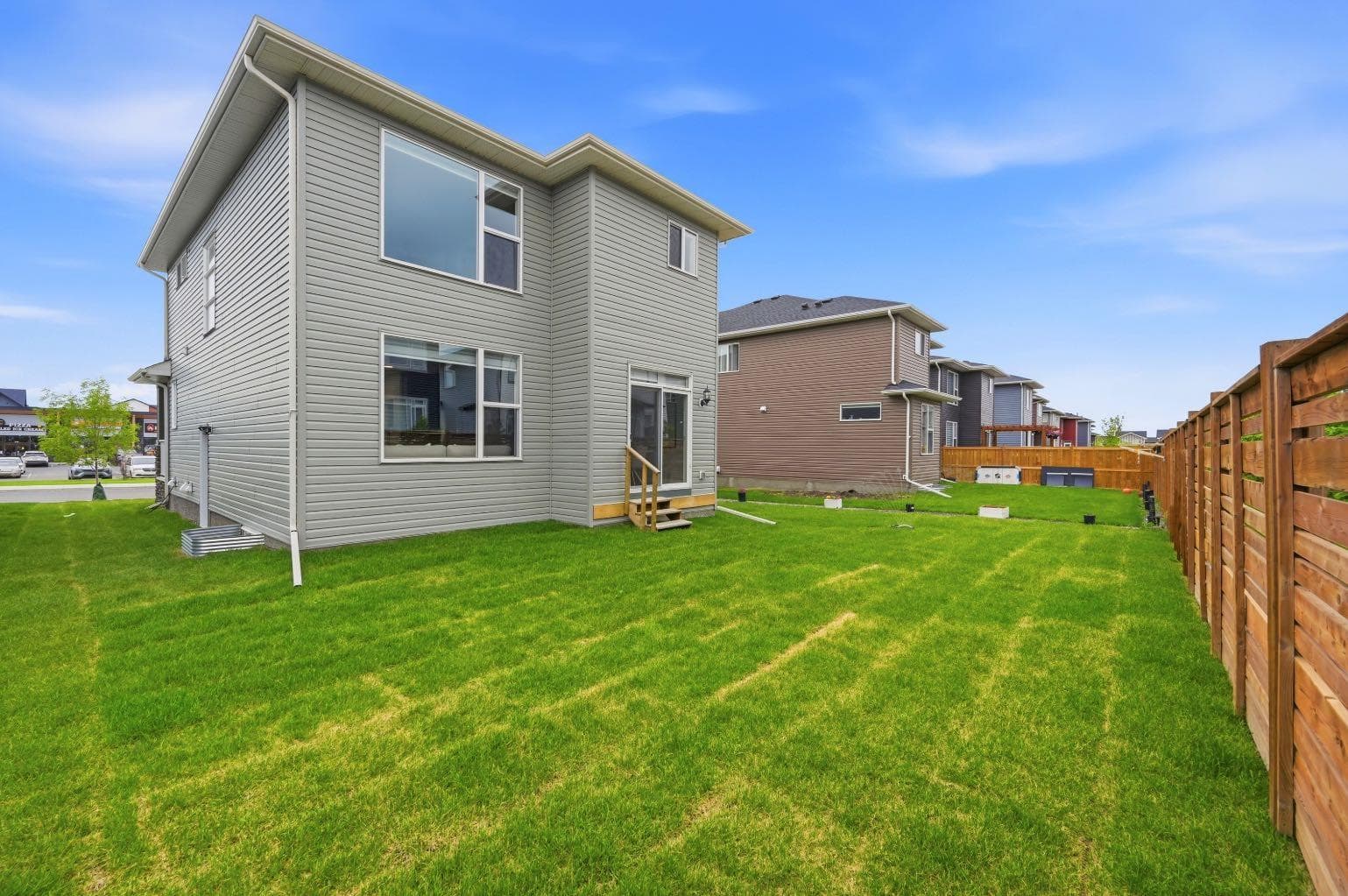 432 Dawson Circle 