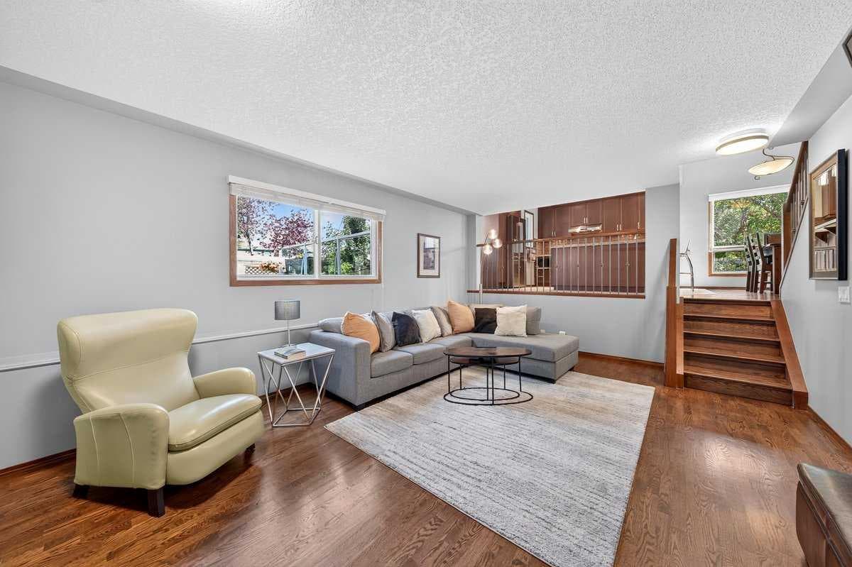 31 Scenic Cove Place NW