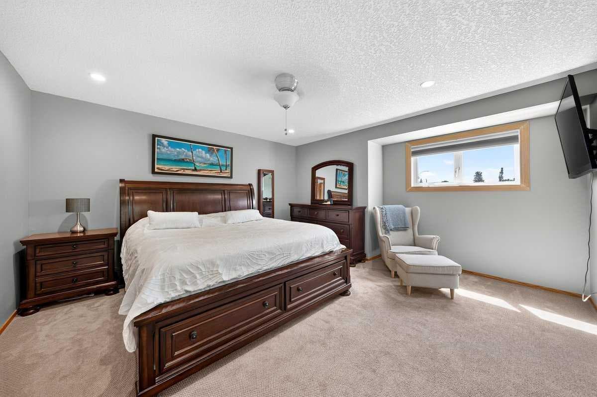 31 Scenic Cove Place NW