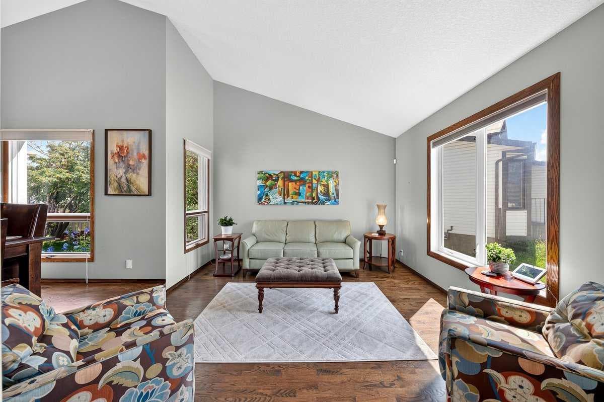 31 Scenic Cove Place NW